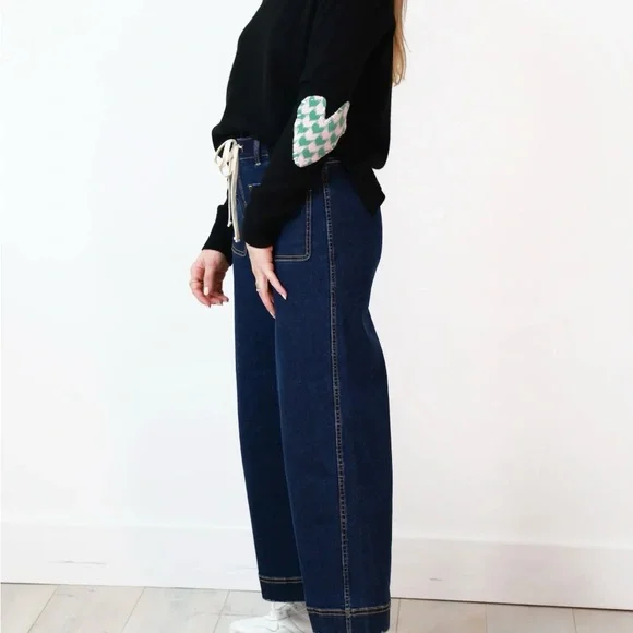 Black Crew Neck Sweater - Picture 2 of 8